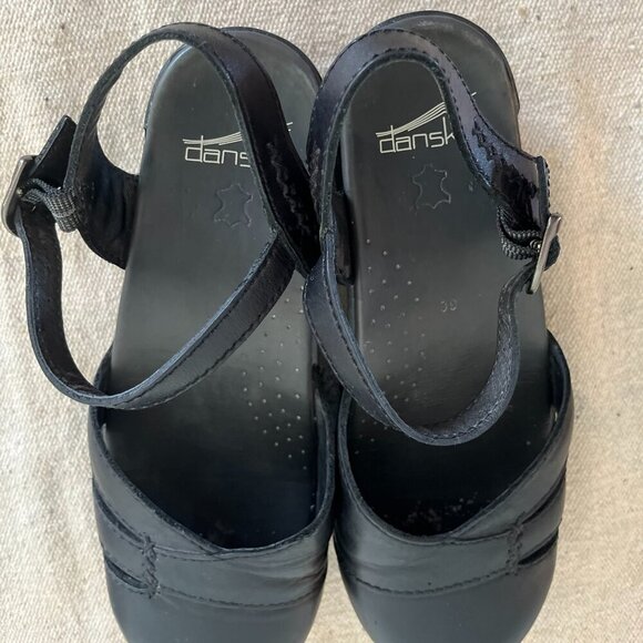 Dansko Woman's Black Leather Margrete Mary-Jane Sling-Back Clogs Sz 8.5 - 9 - Picture 11 of 13